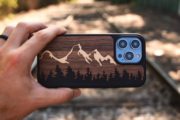 Hard vs. Soft Phone Cases: Which is Better for You?