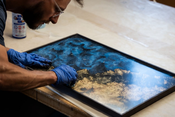 How to Get Bubbles Out of Resin: Tips for Eliminating Bubbles