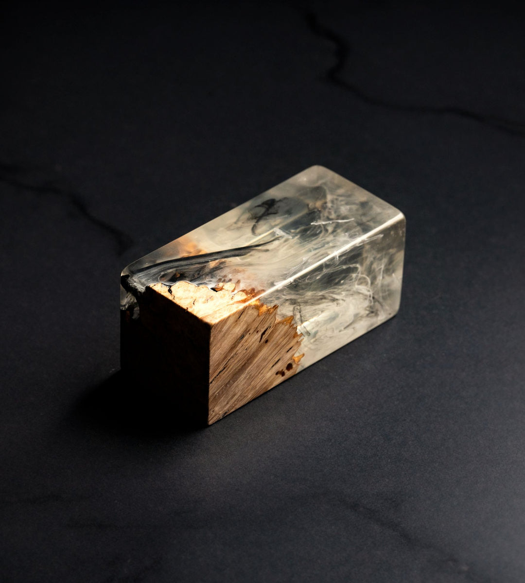 Lundi Primary Product Image