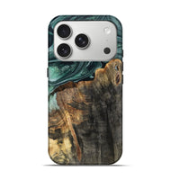 iPhone 17 Pro Wood Live Edge Phone Case - Dovie (Green, 802431)