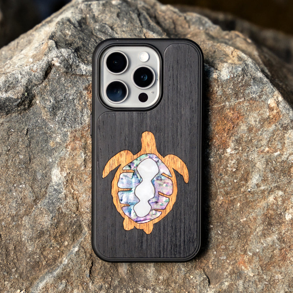Carved Sea Turtle Traveler Case Carved Sea Turtle Traveler Case