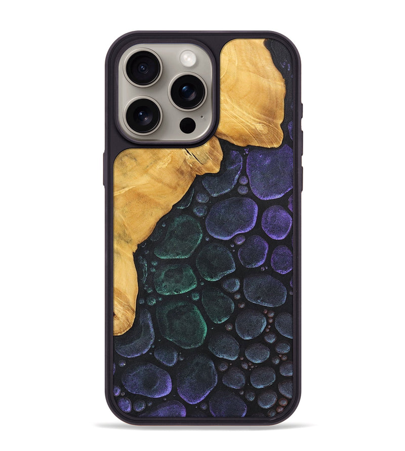 iPhone 15 Pro Max Wood+Resin Phone Case - Alexander (Chameleon, 706610)