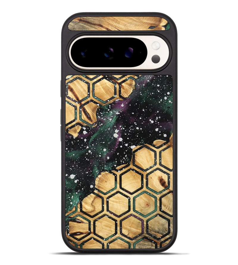 Pixel 9 Pro XL Wood Phone Case - Julissa (Fusion, 747174)