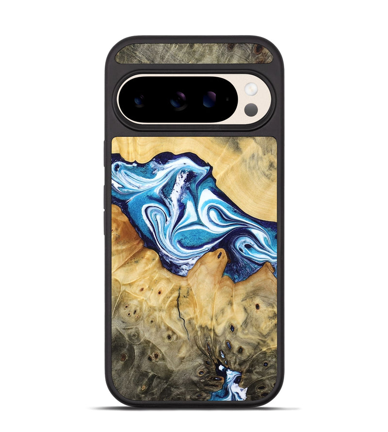 Pixel 10 Wood Phone Case - Zayne (Blue, 785590)