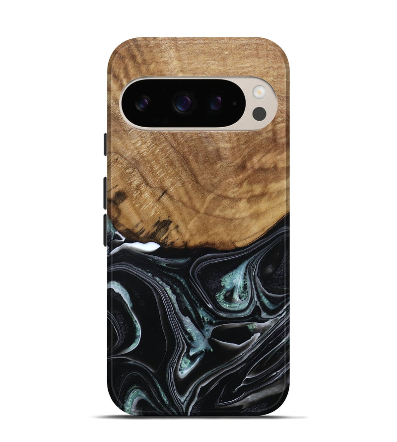 Pixel 10 Wood Live Edge Phone Case - Manda (Green, 789276)