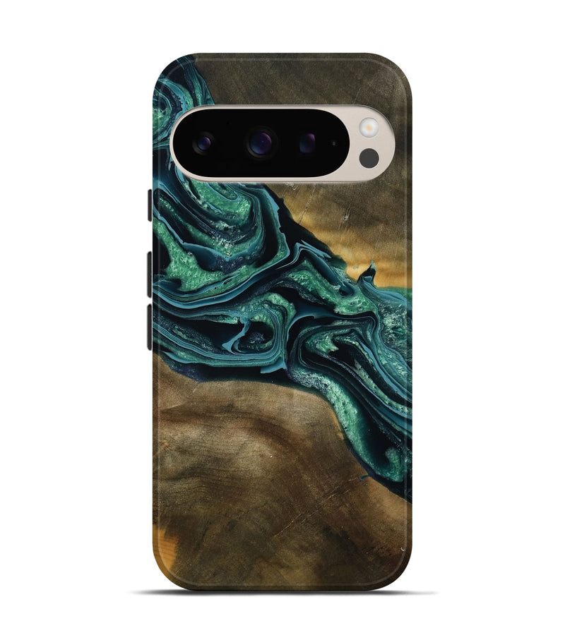 Pixel 9 Wood Live Edge Phone Case - Roswell (Green, 790605)