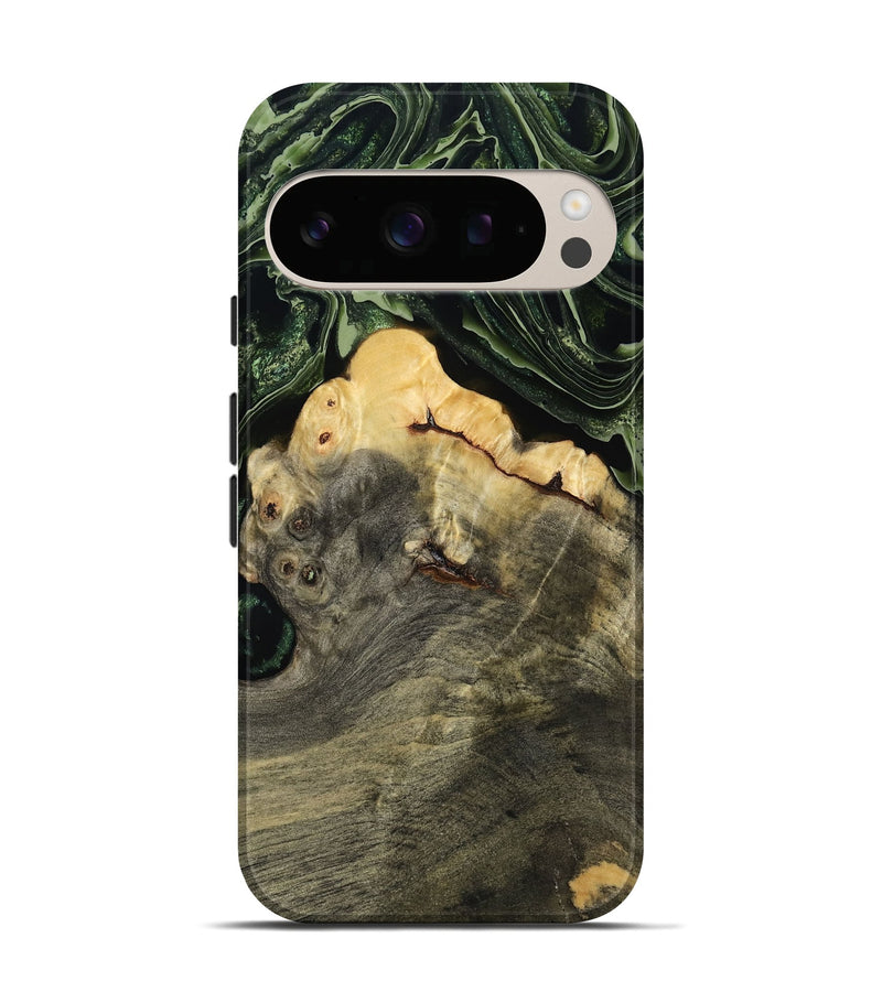 Pixel 10 Wood Live Edge Phone Case - Tre (Green, 793849)