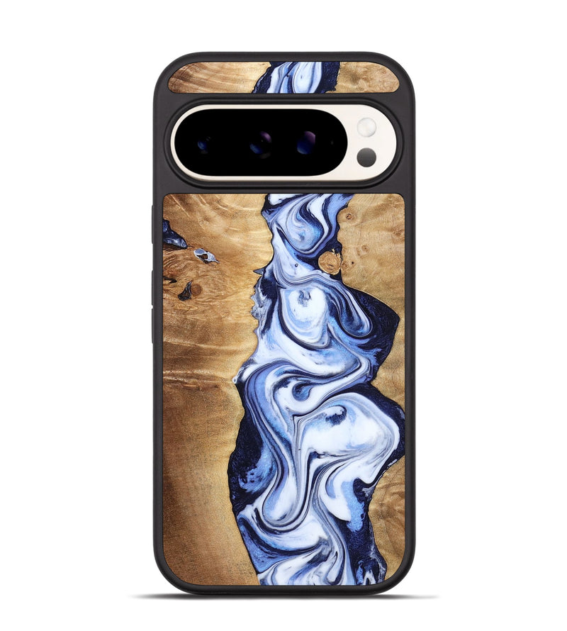 Pixel 9 Wood Phone Case - Fannie (Blue, 799024)