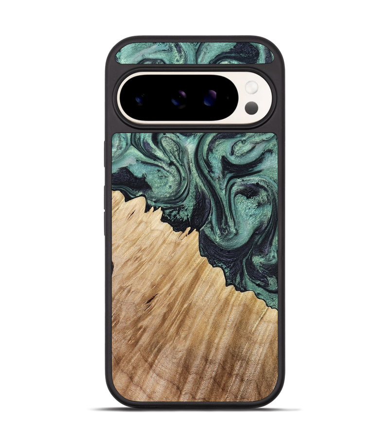 Pixel 9 Pro Wood Phone Case - Dee (Green, 799404)