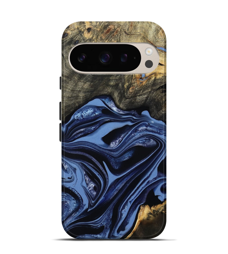 Pixel 9 Pro Wood Live Edge Phone Case - Freeman (Blue, 800486)