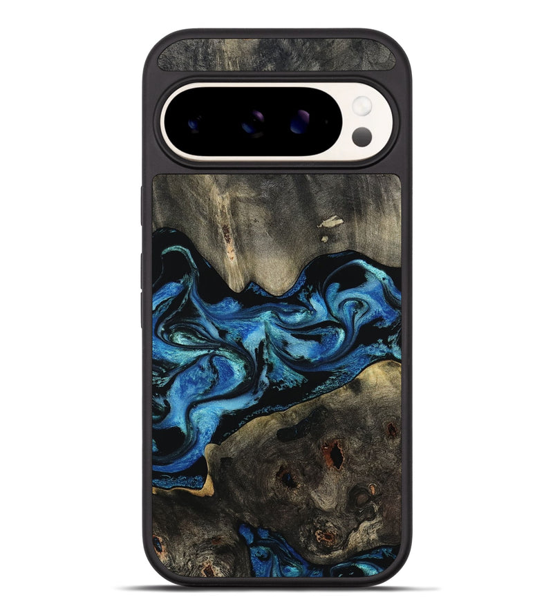Pixel 9 Pro XL Wood Phone Case - Kittie (Blue, 801079)