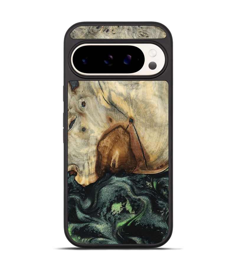 Pixel 9 Wood Phone Case - Arthur (Green, 801360)