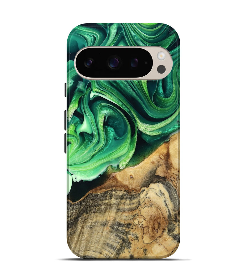 Pixel 9 Pro Wood Live Edge Phone Case - Wade (Green, 801749)