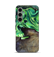 Galaxy S24 Wood Live Edge Phone Case - Cletus (Green, 801766)