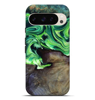 Pixel 9 Pro XL Wood Live Edge Phone Case - Cletus (Green, 801766)