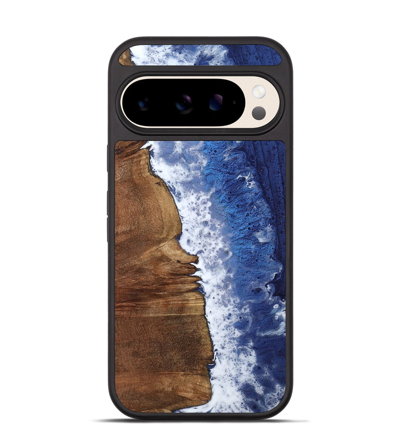 Pixel 10 Wood Phone Case - Luka (Coastal, 801823)