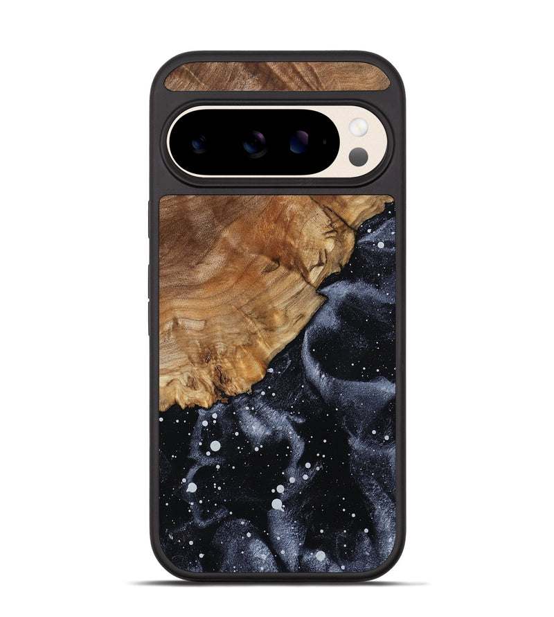 Pixel 10 Wood Phone Case - Greta (Cosmos, 801833)