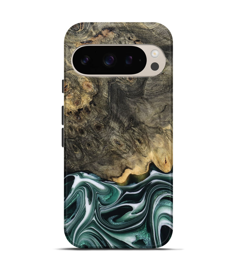 Pixel 9 Wood Live Edge Phone Case - Darci (Green, 801952)
