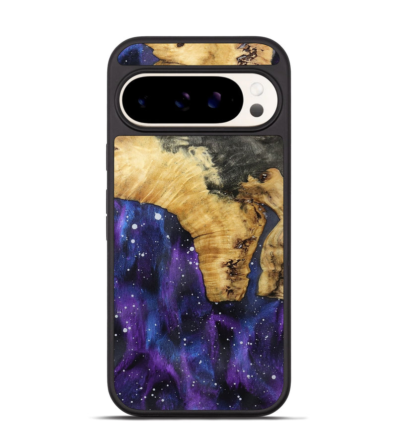 Pixel 9 Wood Phone Case - Cara (Cosmos, 802046)