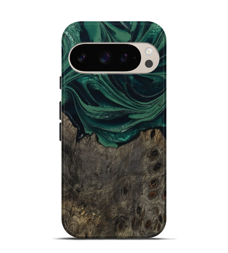 Pixel 9 Pro Wood Live Edge Phone Case - Josue (Green, 802069)