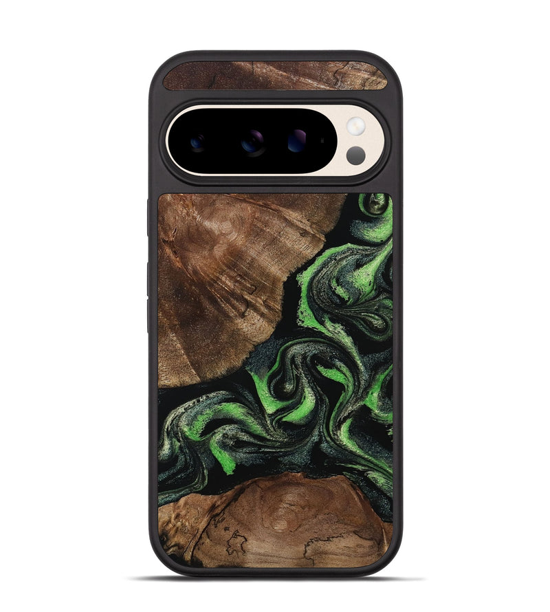 Pixel 10 Wood Phone Case - Kellan (Green, 802356)