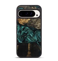 Pixel 9 Pro Wood Phone Case - Jalisa (Green, 802376)