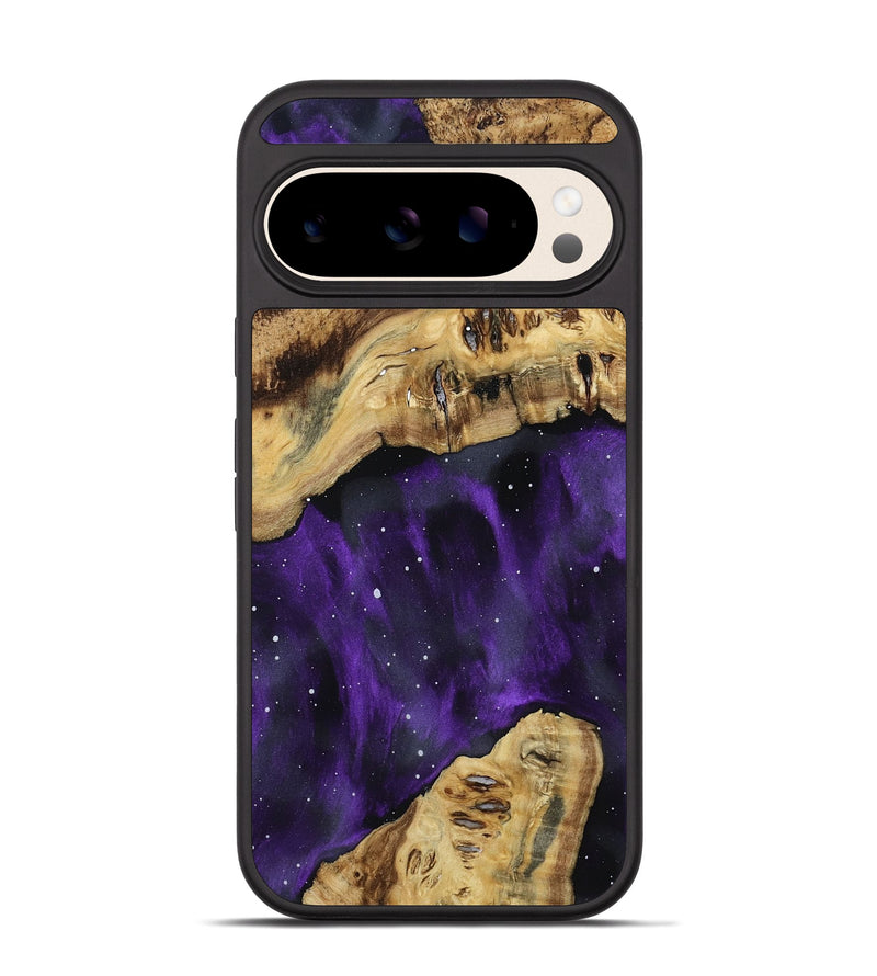 Pixel 10 Wood Phone Case - Bobbie (Cosmos, 804673)