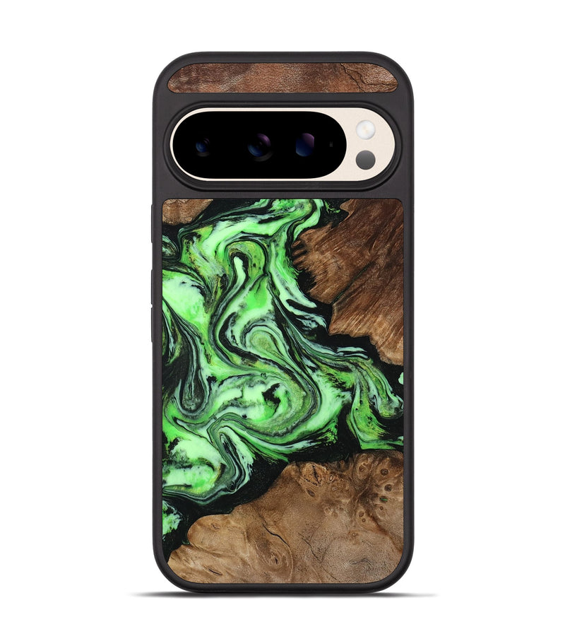 Pixel 10 Wood Phone Case - Spencer (Green, 807446)