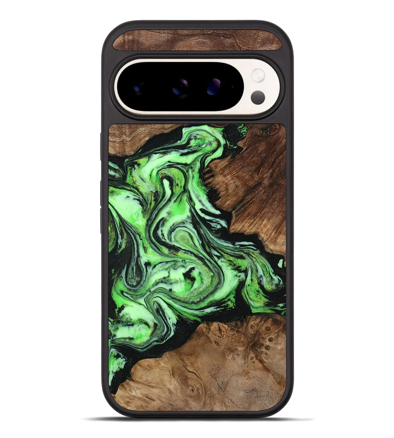 Pixel 10 Pro XL Wood Phone Case - Spencer (Green, 807446)