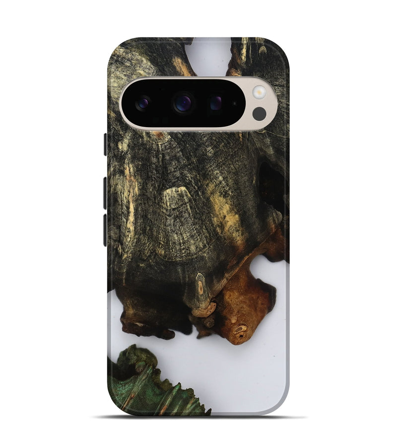 Pixel 10 Pro Wood Live Edge Phone Case - Harley (Clear, 808704)