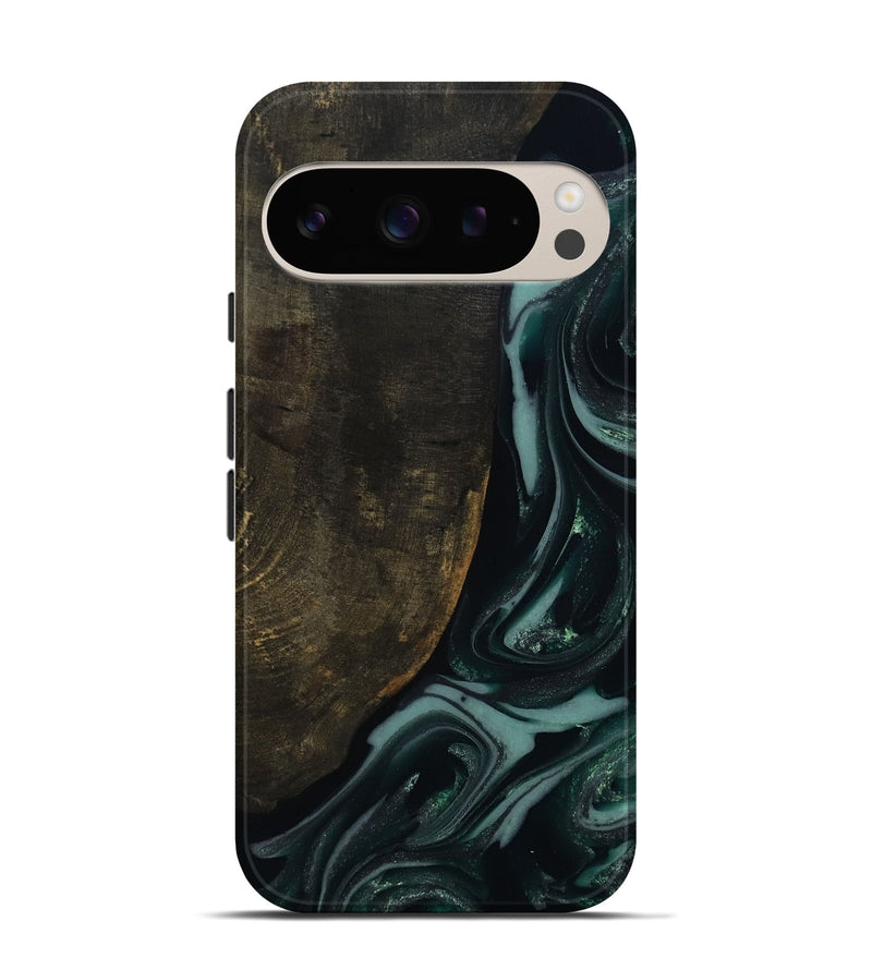 Pixel 9 Pro Wood Live Edge Phone Case - Traci (Green, 810778)