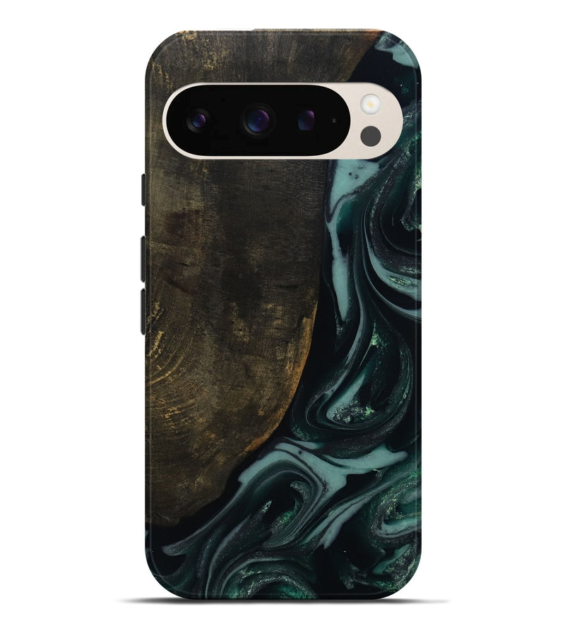Pixel 9 Pro XL Wood Live Edge Phone Case - Traci (Green, 810778)