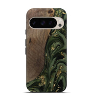 Pixel 10 Wood Live Edge Phone Case - Kaylynn (Green, 811837)