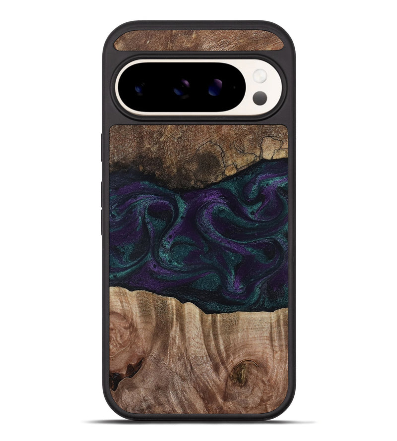 Pixel 10 Pro XL Wood Phone Case - Burt (Green, 811987)