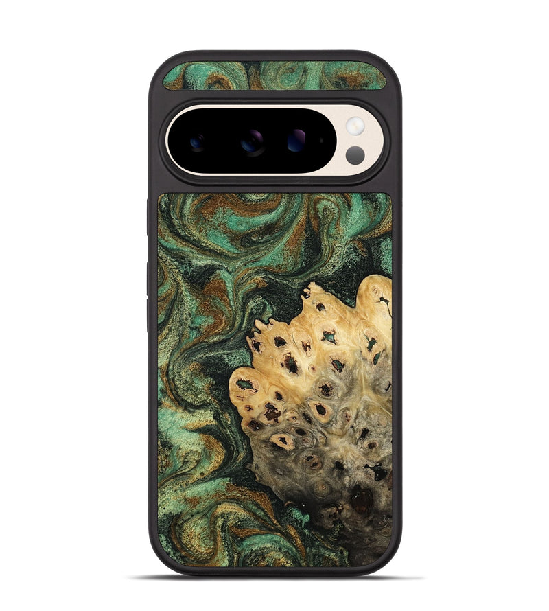 Pixel 10 Wood Phone Case - Damir (Green, 811990)