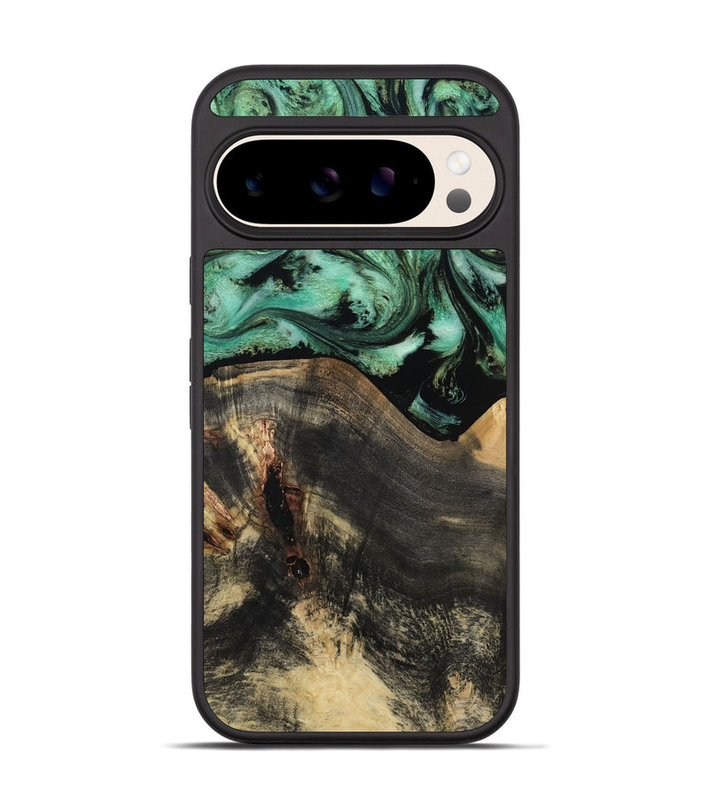 Pixel 10 Wood Phone Case - Yamilet (Green, 811997)