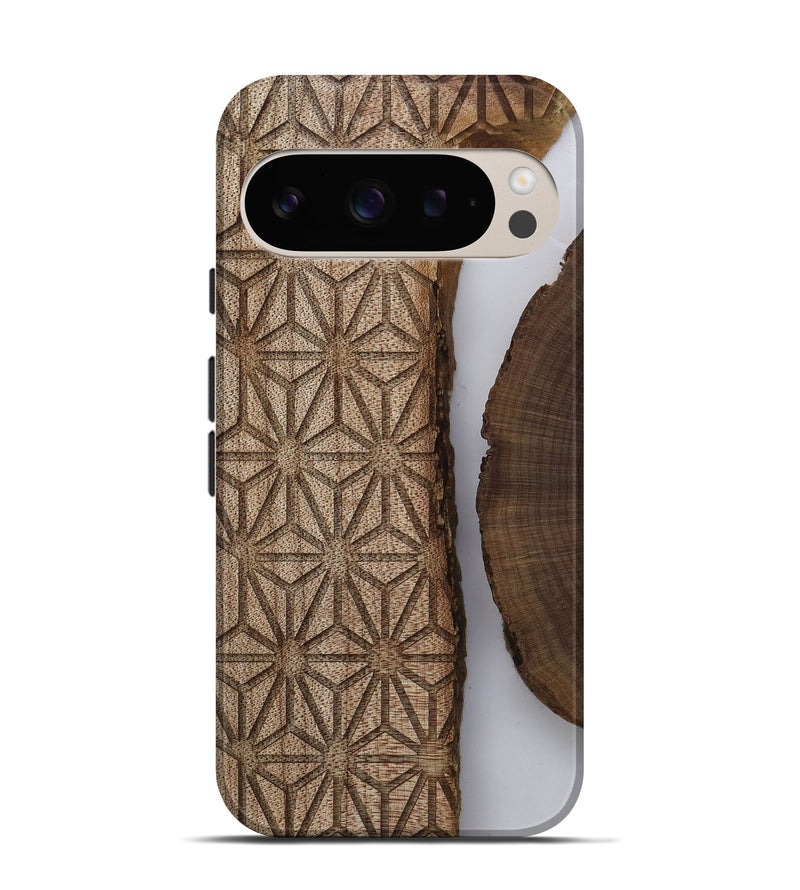 Pixel 9 Pro Wood Live Edge Phone Case - Maurice (Clear, 812807)