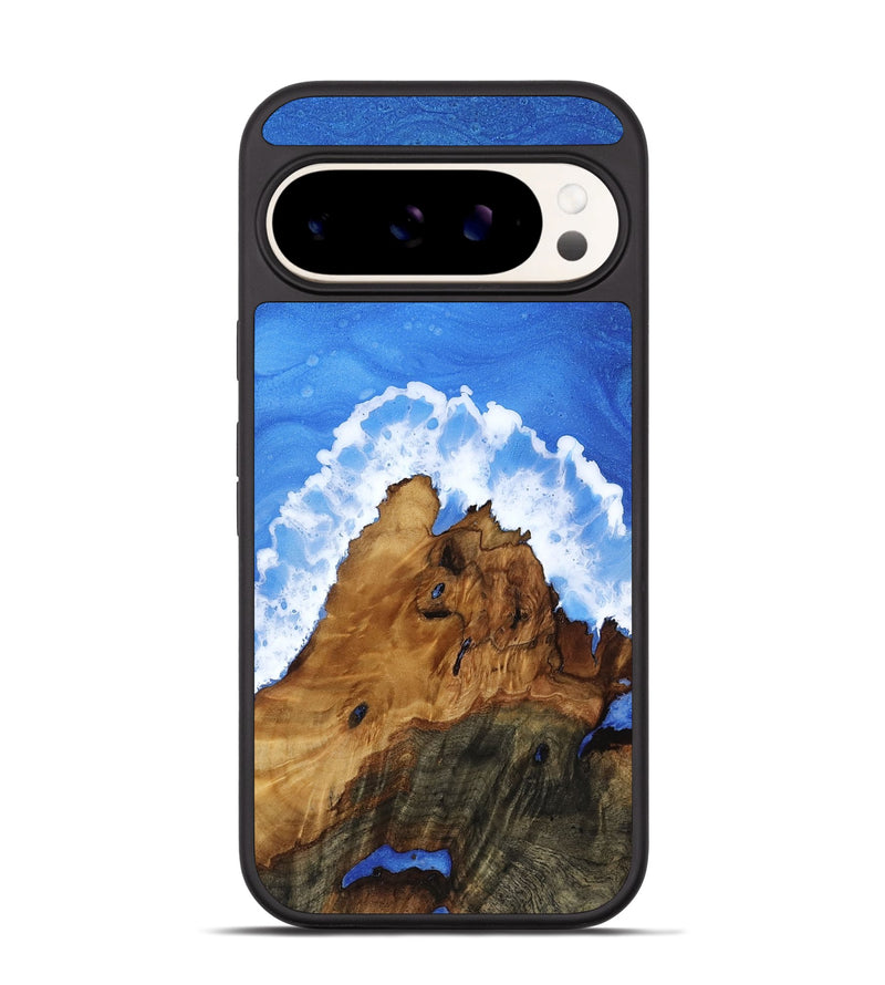 Pixel 9 Wood Phone Case - Verne (Coastal, 817792)