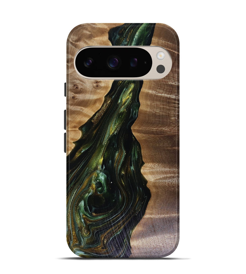 Pixel 9 Pro Wood Live Edge Phone Case - Ayleen (Green, 817933)
