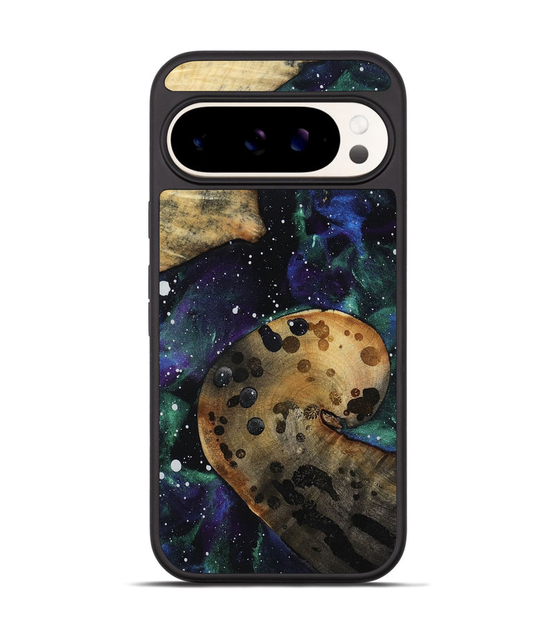 Pixel 9 Wood Phone Case - Tamra (Cosmos, 818318)