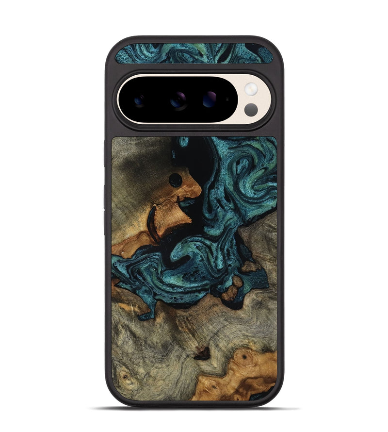 Pixel 10 Wood Phone Case - Emmit (Green, 818547)