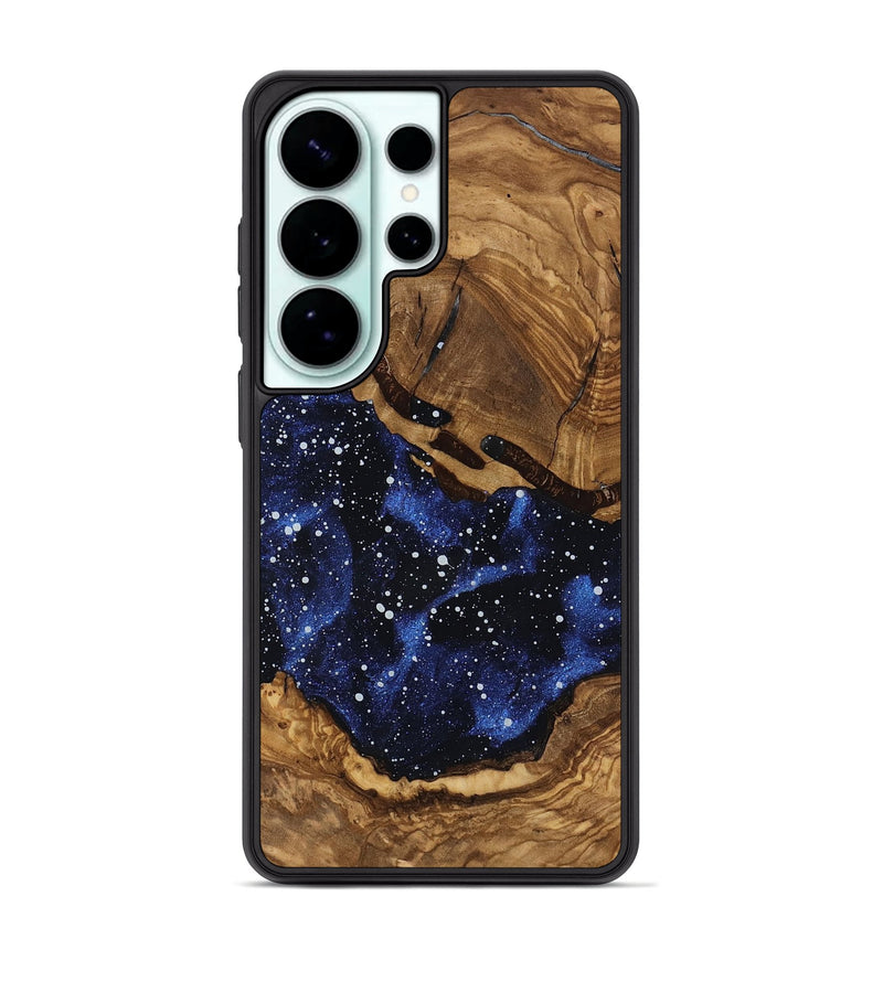 Galaxy S26 Ultra Wood Phone Case - Saint (Ancient Olive, 818698)