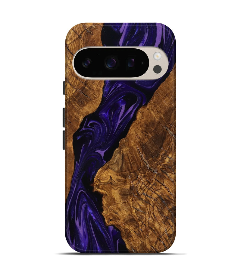 Pixel 10 Wood Live Edge Phone Case - Selene (Ancient Olive, 818762)