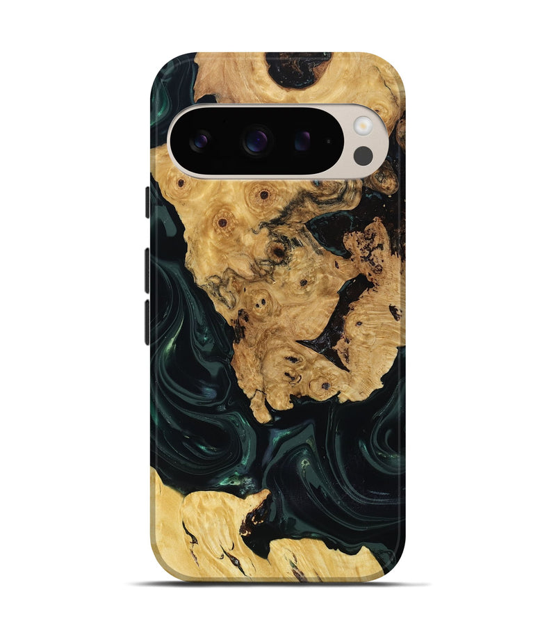 Pixel 9 Wood Live Edge Phone Case - Iyanna (Green, 818933)