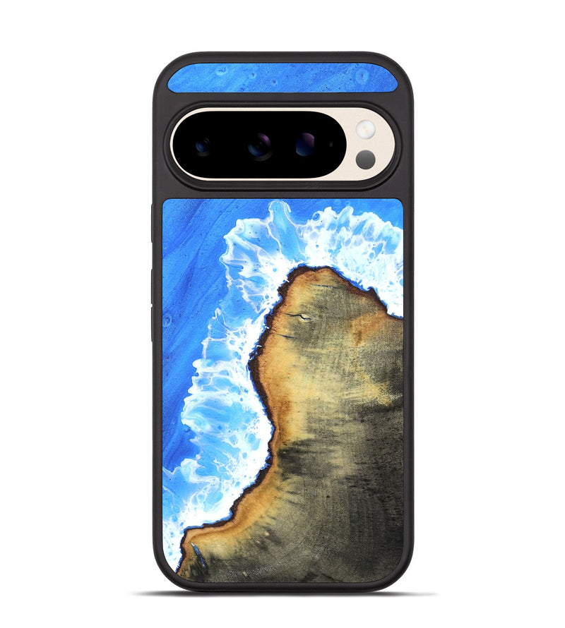 Pixel 10 Wood Phone Case - Ronaldo (Coastal, 819289)