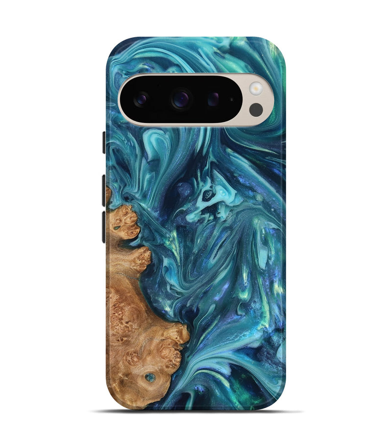 Pixel 9 Wood Live Edge Phone Case - Brisa (Blue, 819345)
