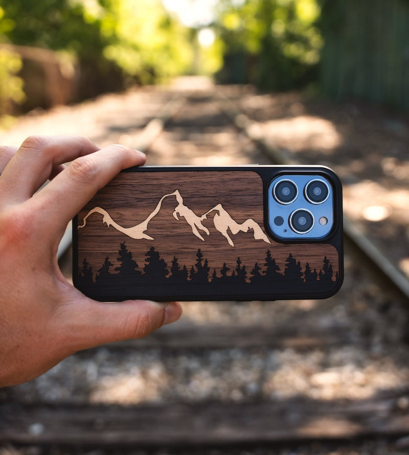 Carved Grand Teton Traveler Case