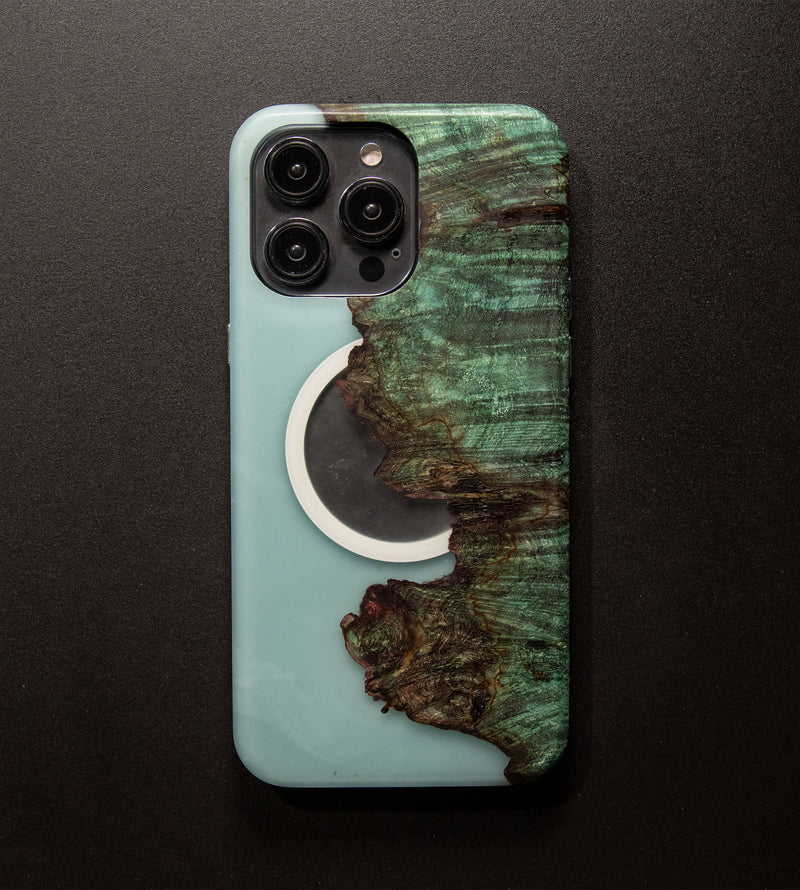 Carved Reserve Live Edge Case - iPhone 14 Pro Max (Eliana, 158)