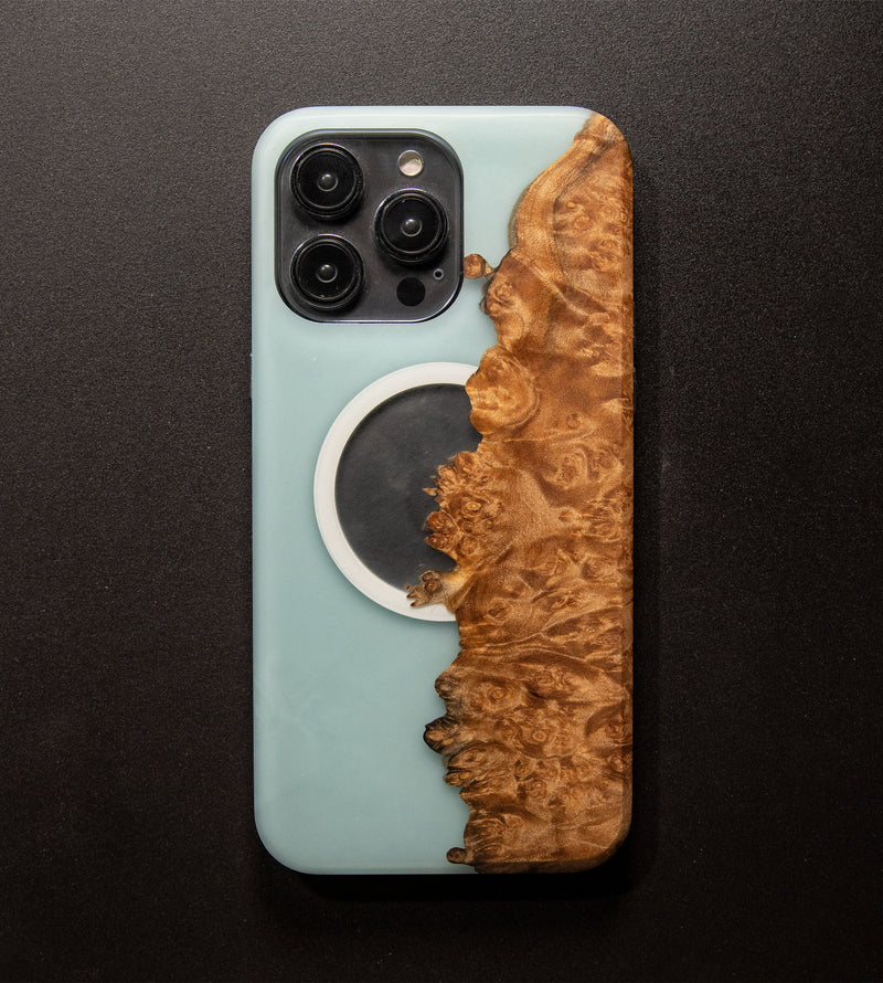 Carved Reserve Live Edge Case - iPhone 14 Pro Max (Lincoln, 176)