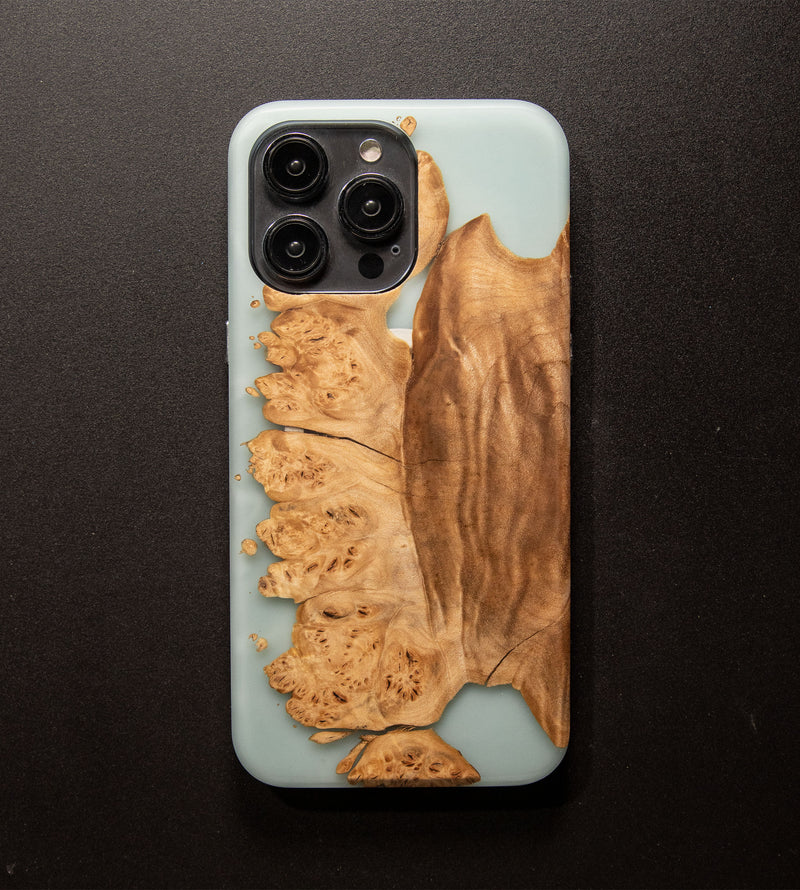 Carved Reserve Live Edge Case - iPhone 14 Pro Max (Abigail, 171)